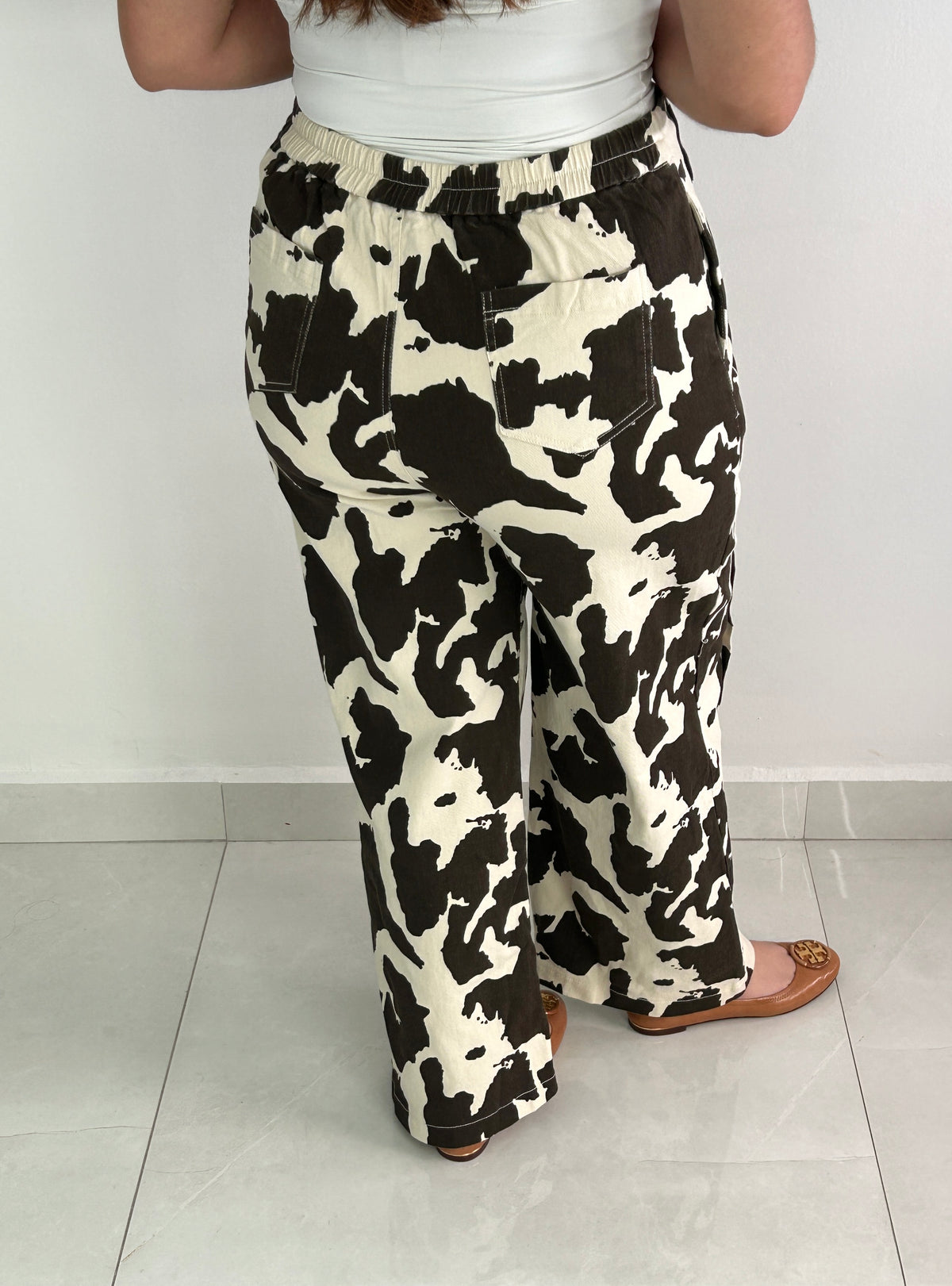 Mandy High-Waist Cow Print Pants – view 5
