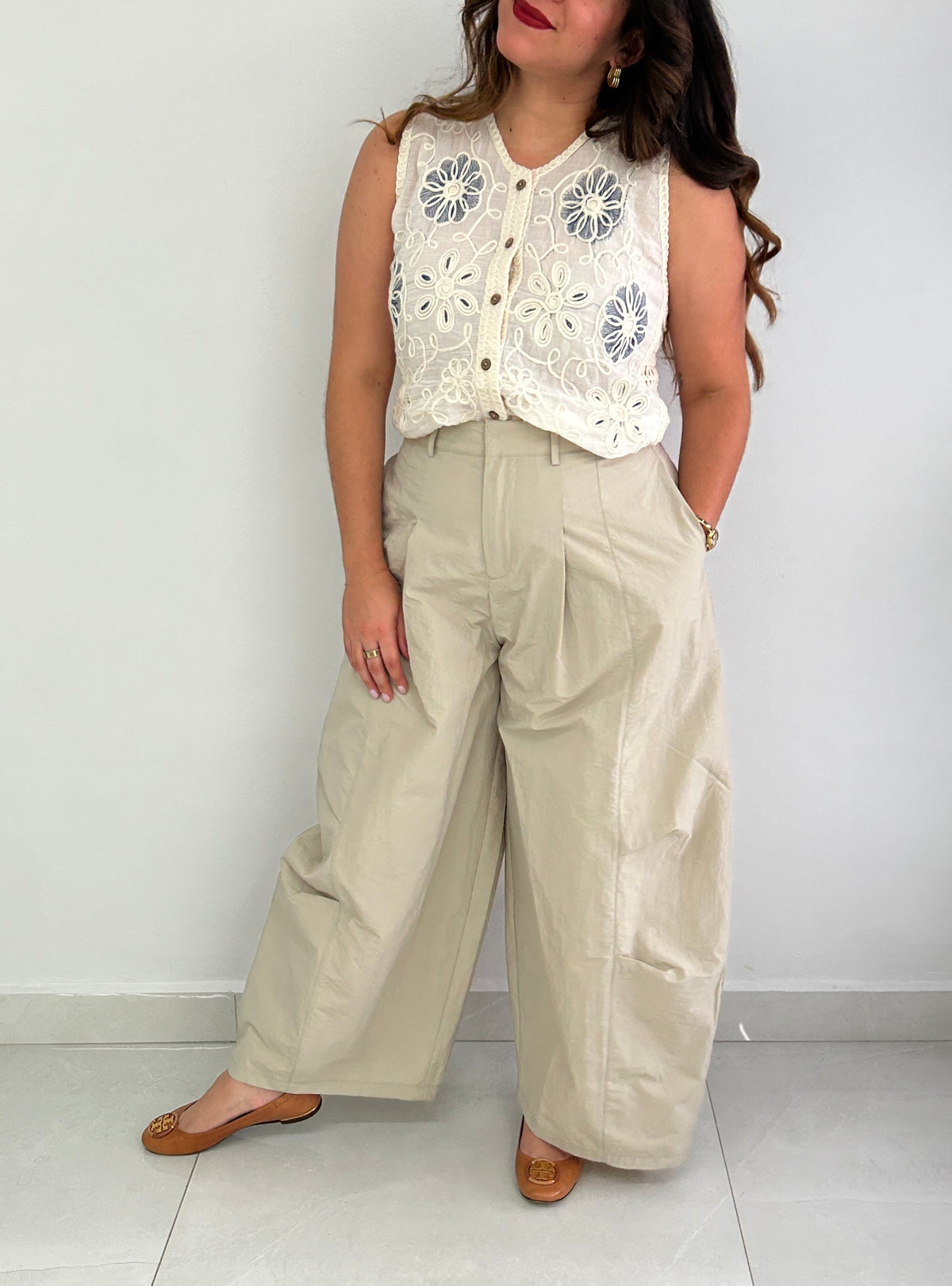 Lorena Wide-Leg Pants - Beige – view 4