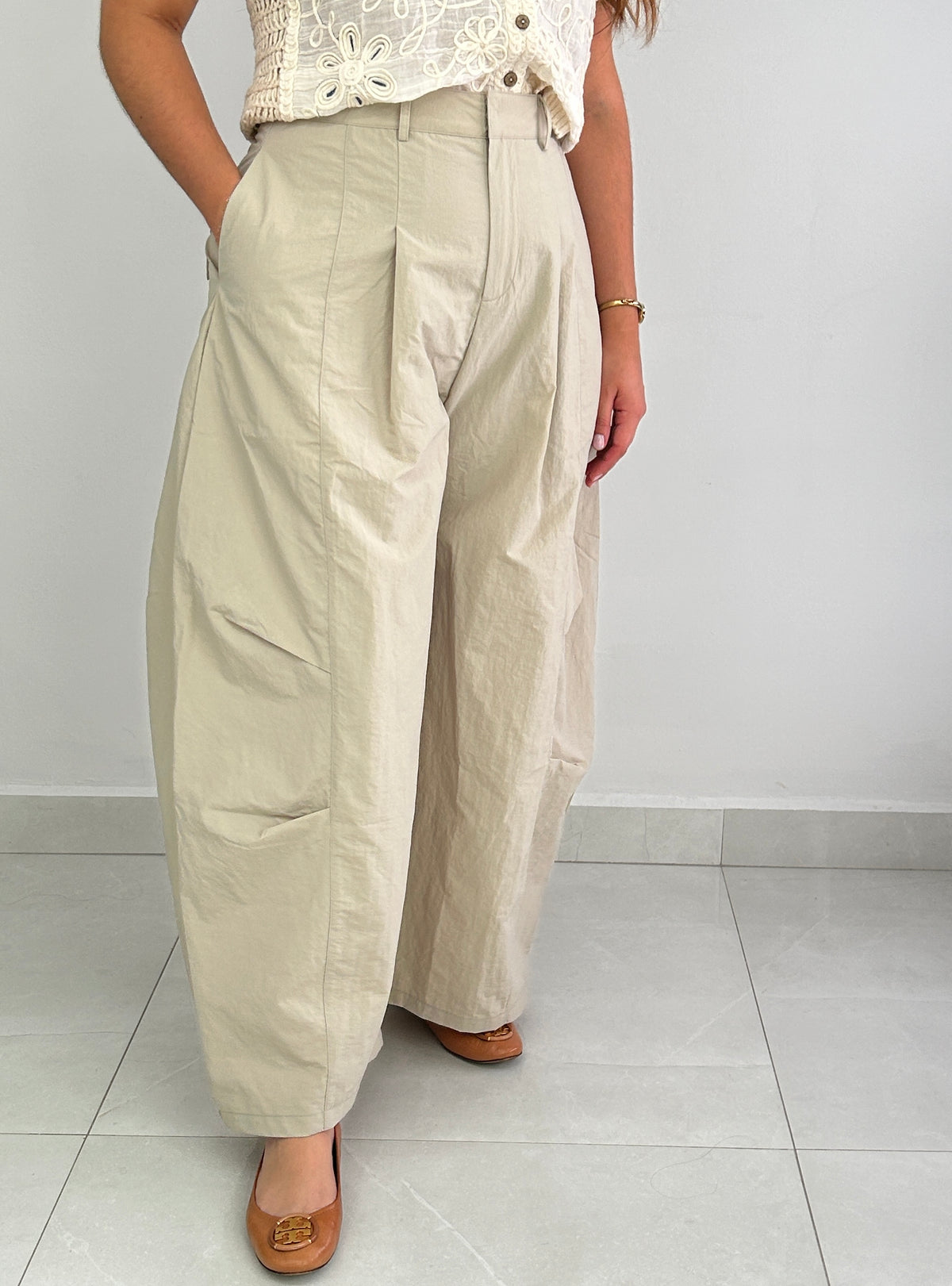 Lorena Wide-Leg Pants - Beige