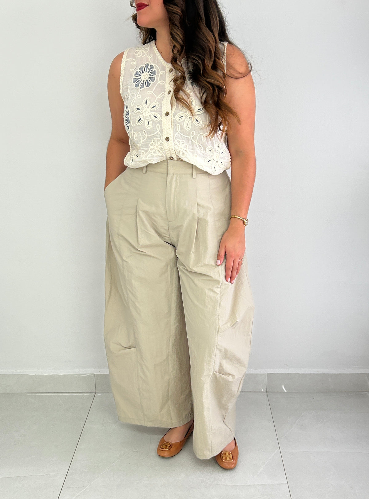 Lorena Wide-Leg Pants - Beige – view 6