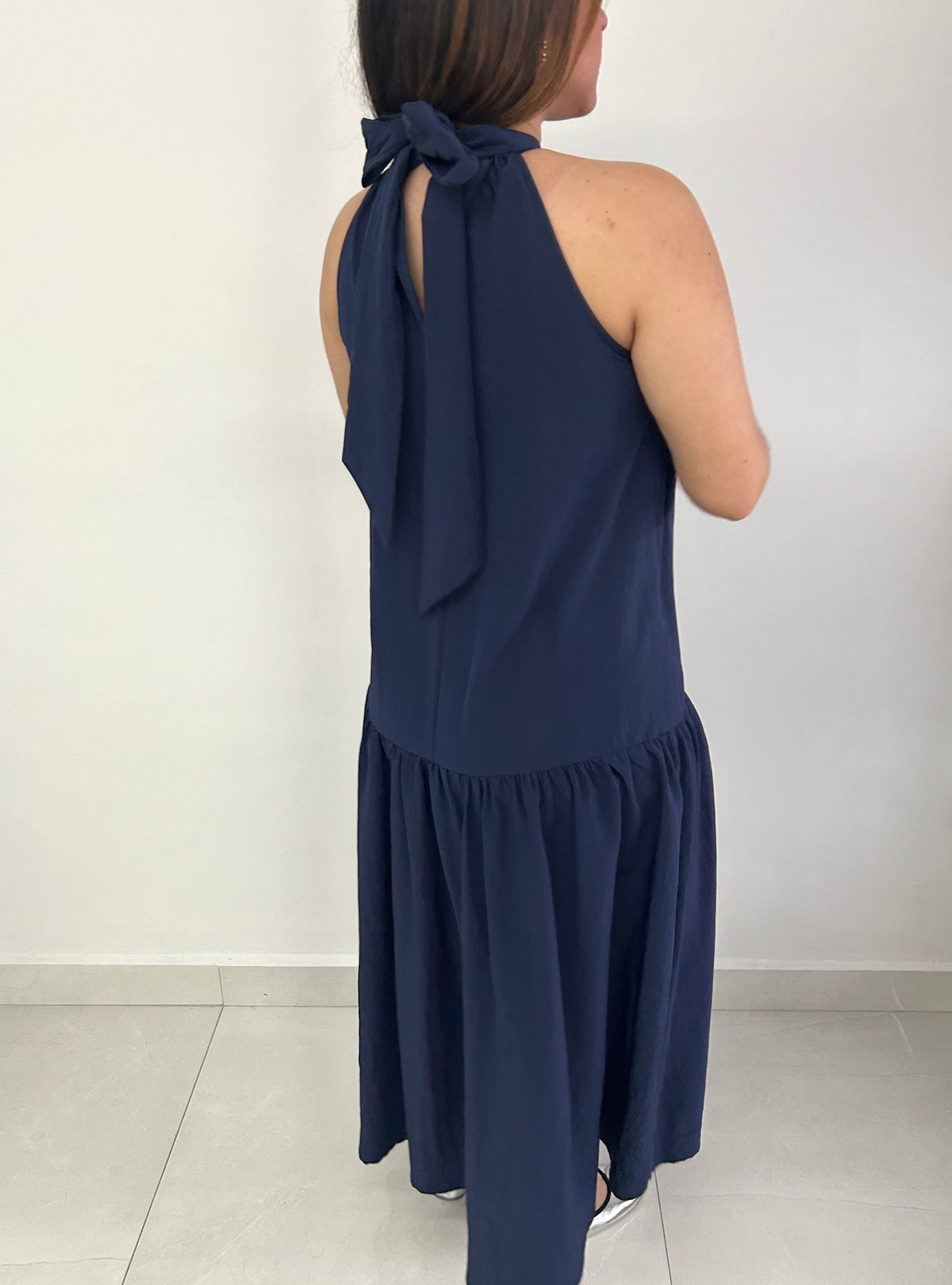 Noah Navy Halter Bow Midi Dress – view 3