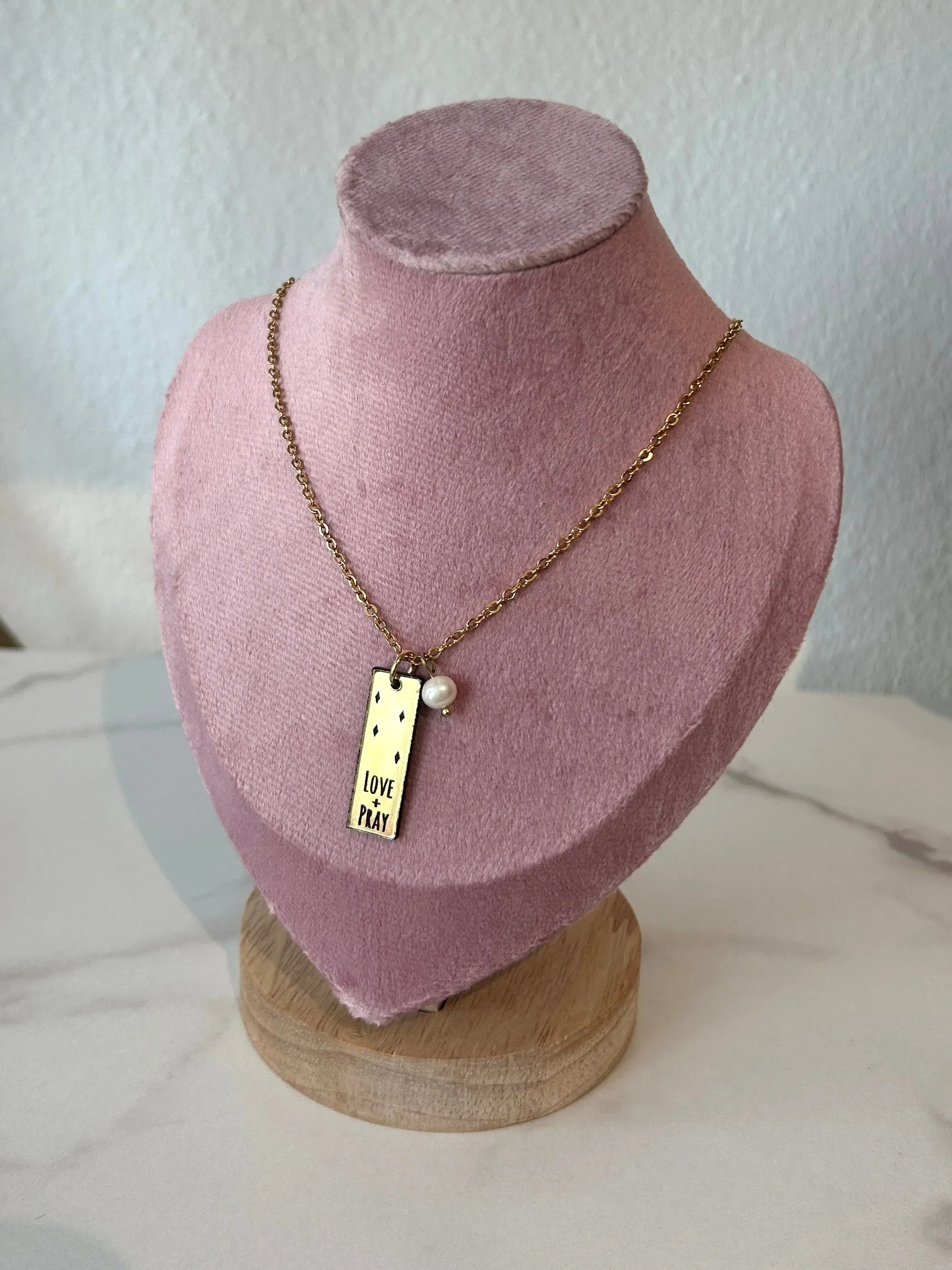 Love & Pray - Cuevas Closet -