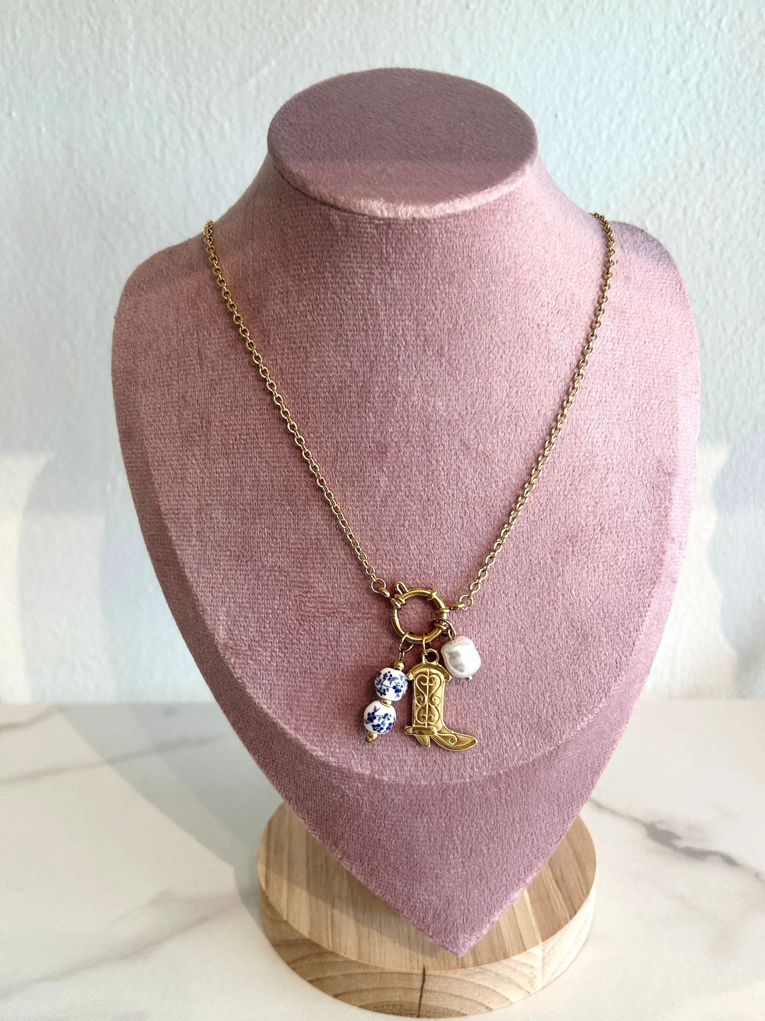 Sandy Necklace - Cuevas Closet - Jewelry