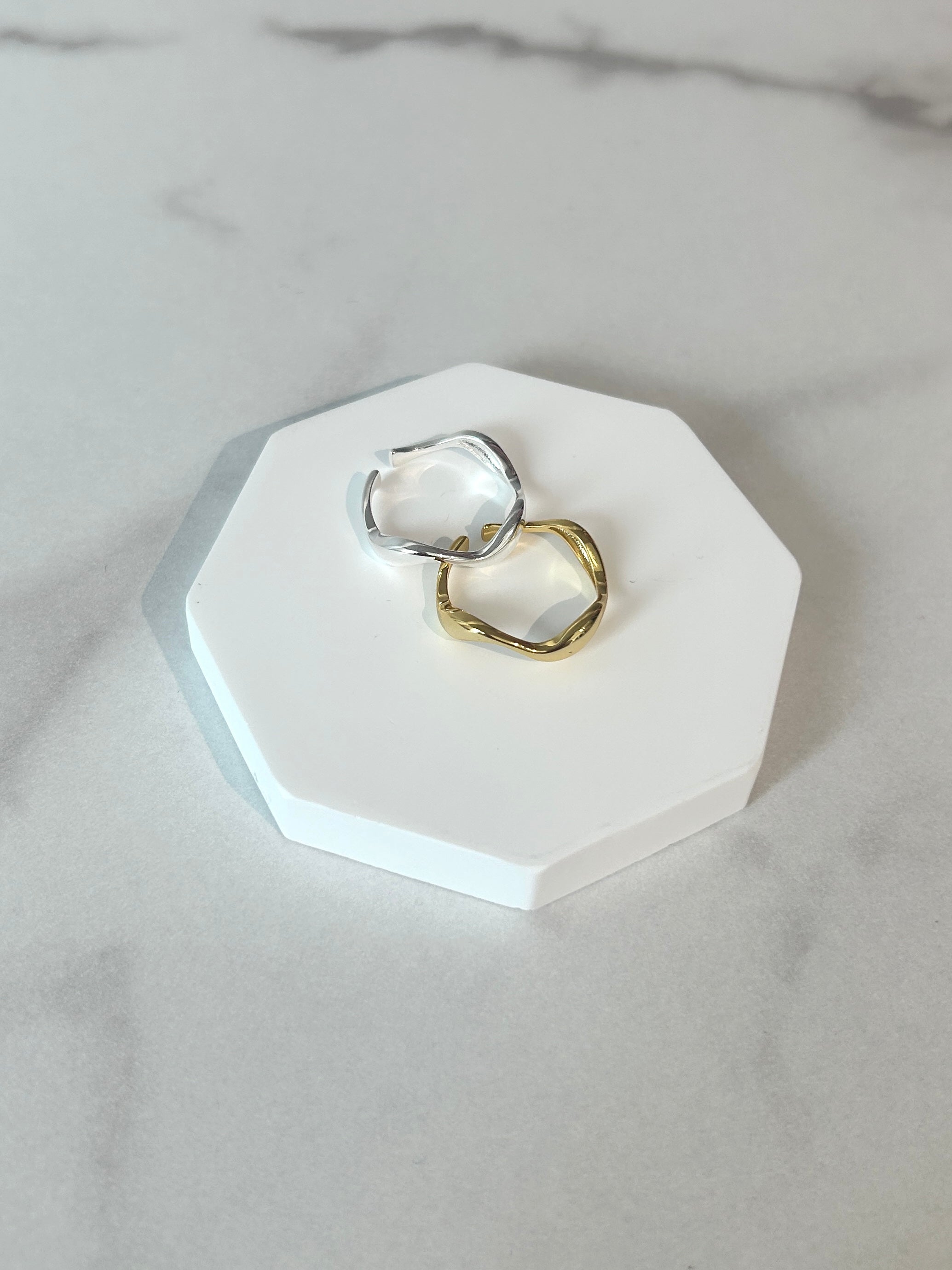 Amada Ring - Cuevas Closet - 