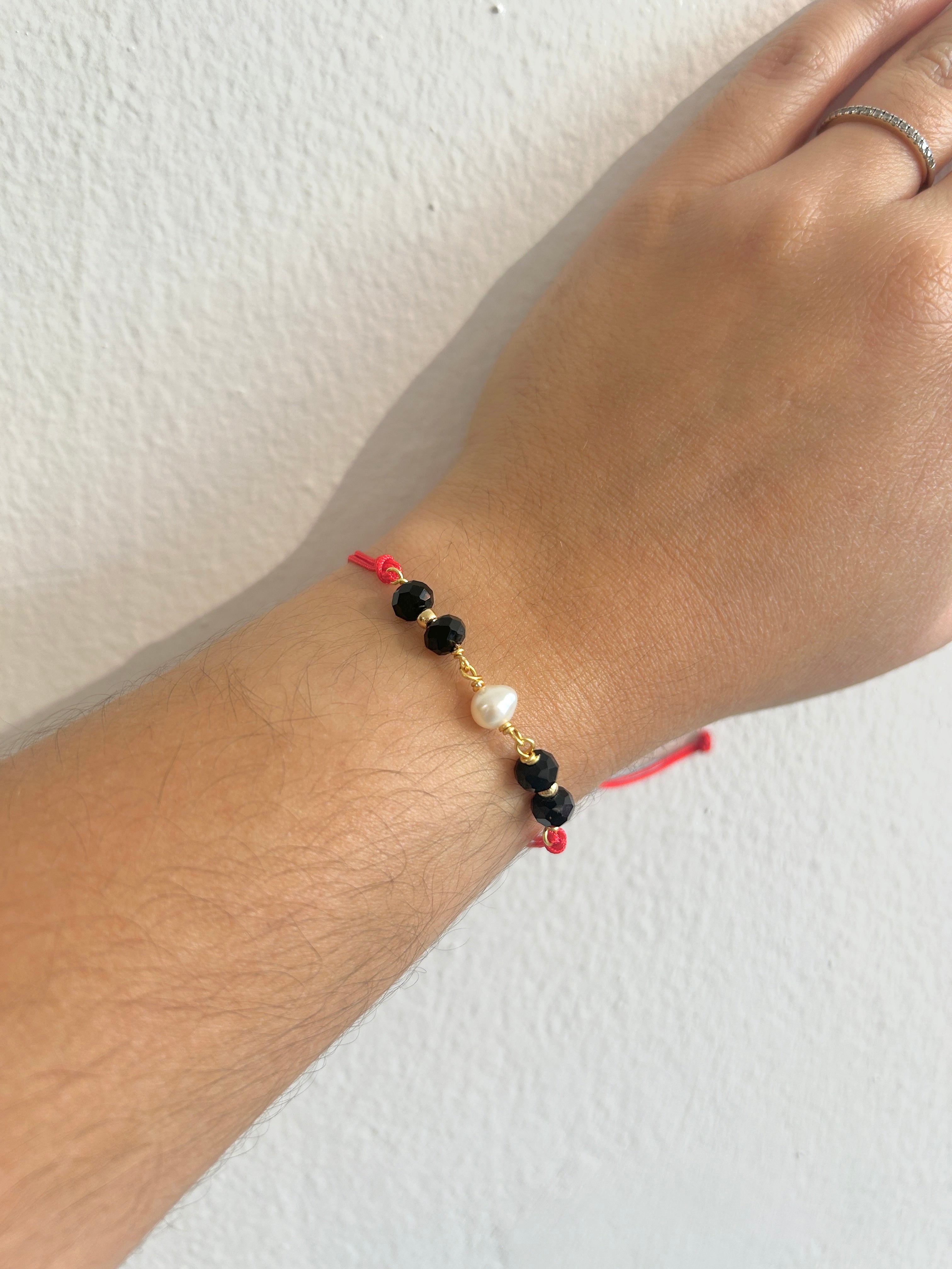 El Amor lo cubre todo - Cuevas Closet - Jewelry