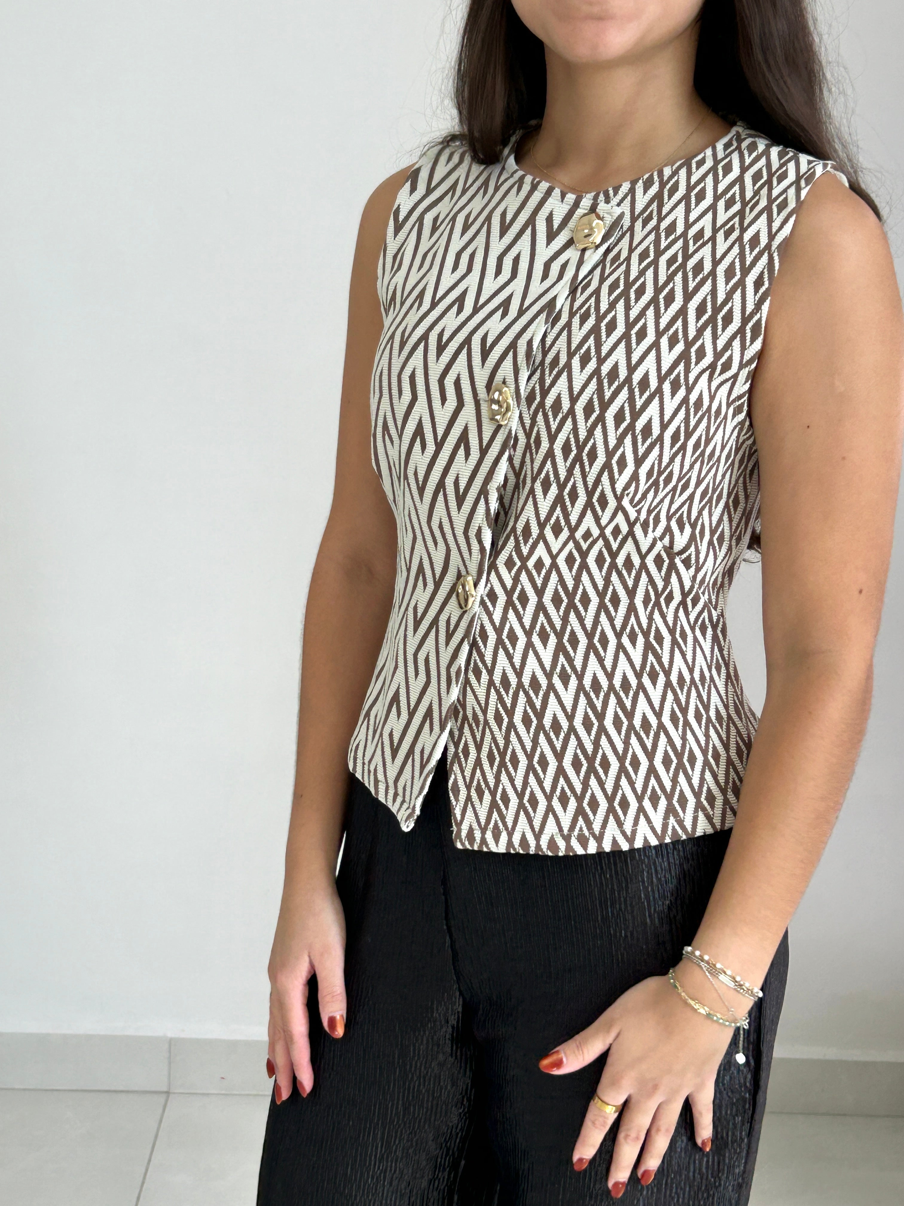 Emma Vest - Cuevas Closet - Tops