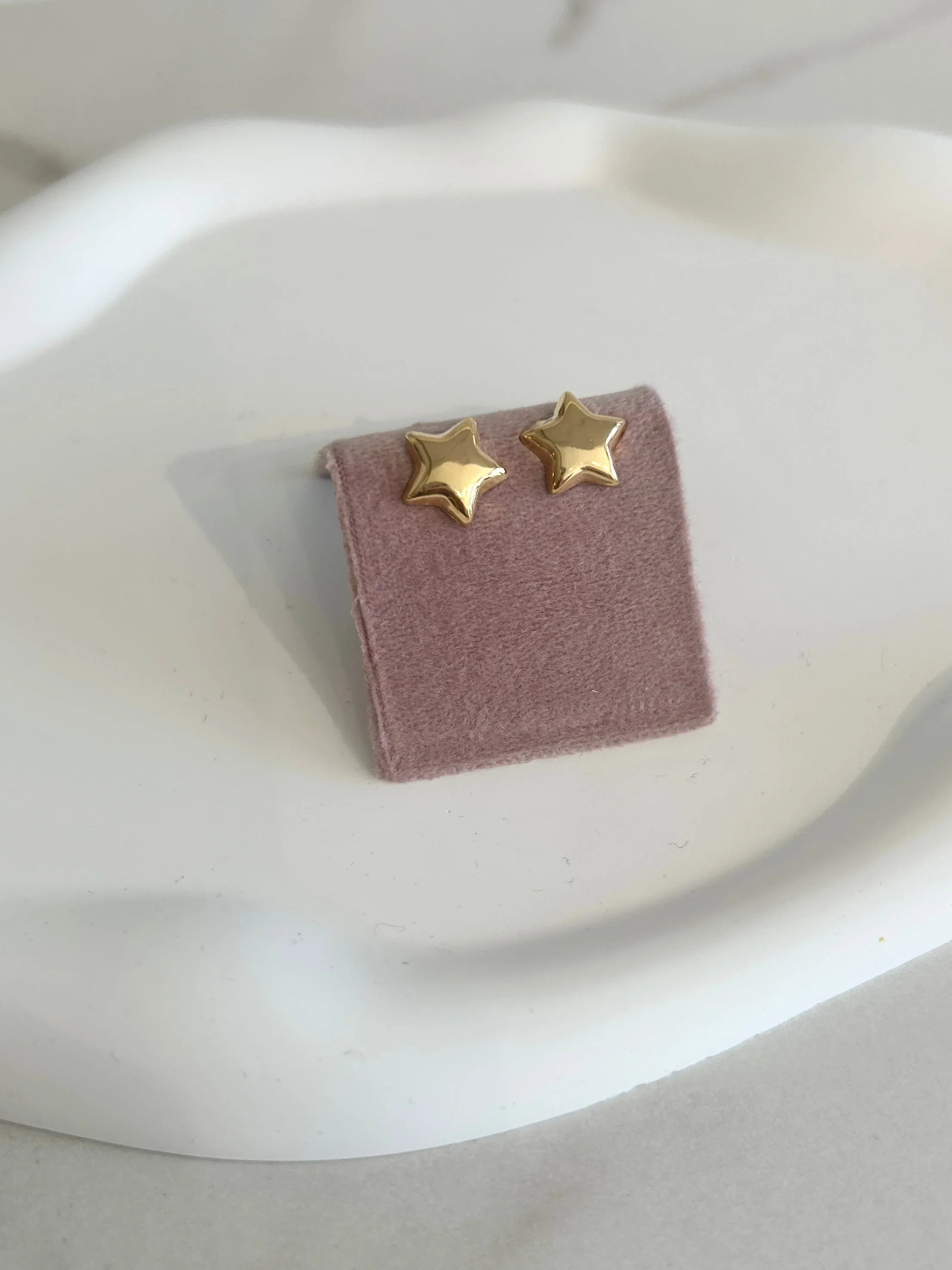 Hiya Star Studs - Cuevas Closet - 