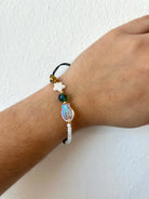 La Historia de Jesus - Cuevas Closet - Jewelry