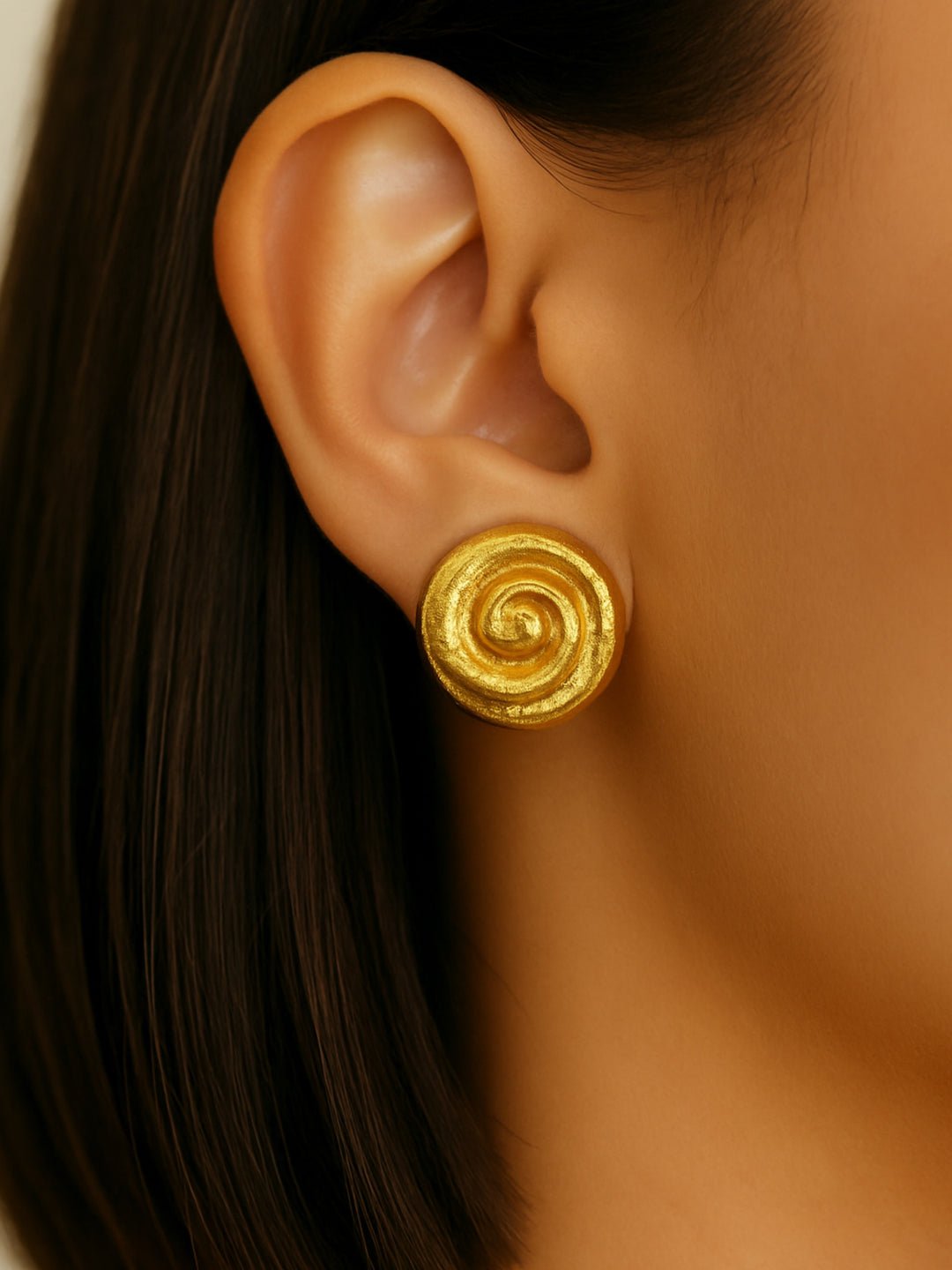 Mira Bay Stud - Cuevas Closet - 