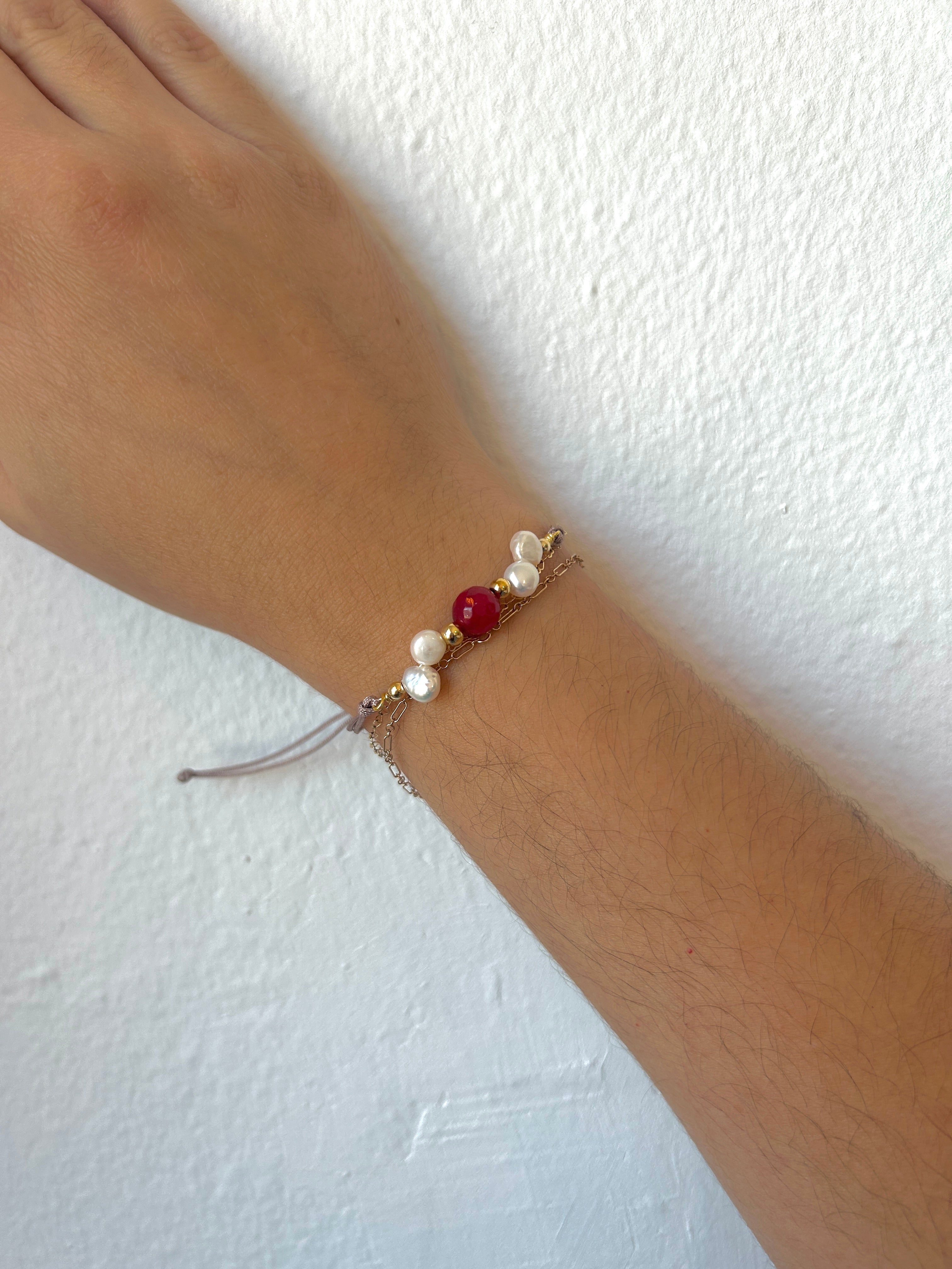 Mujer Virtuosa - Cuevas Closet - 