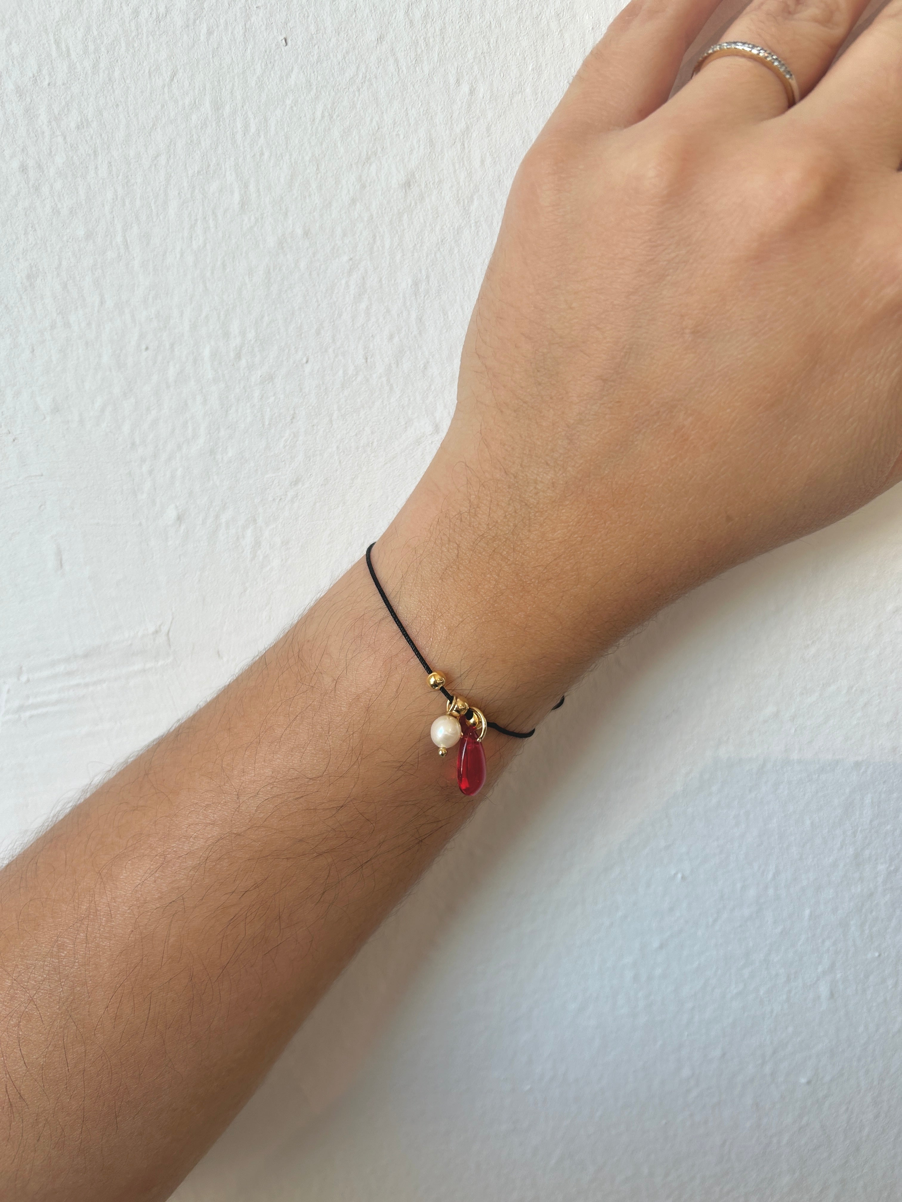 Redimida - Cuevas Closet - 