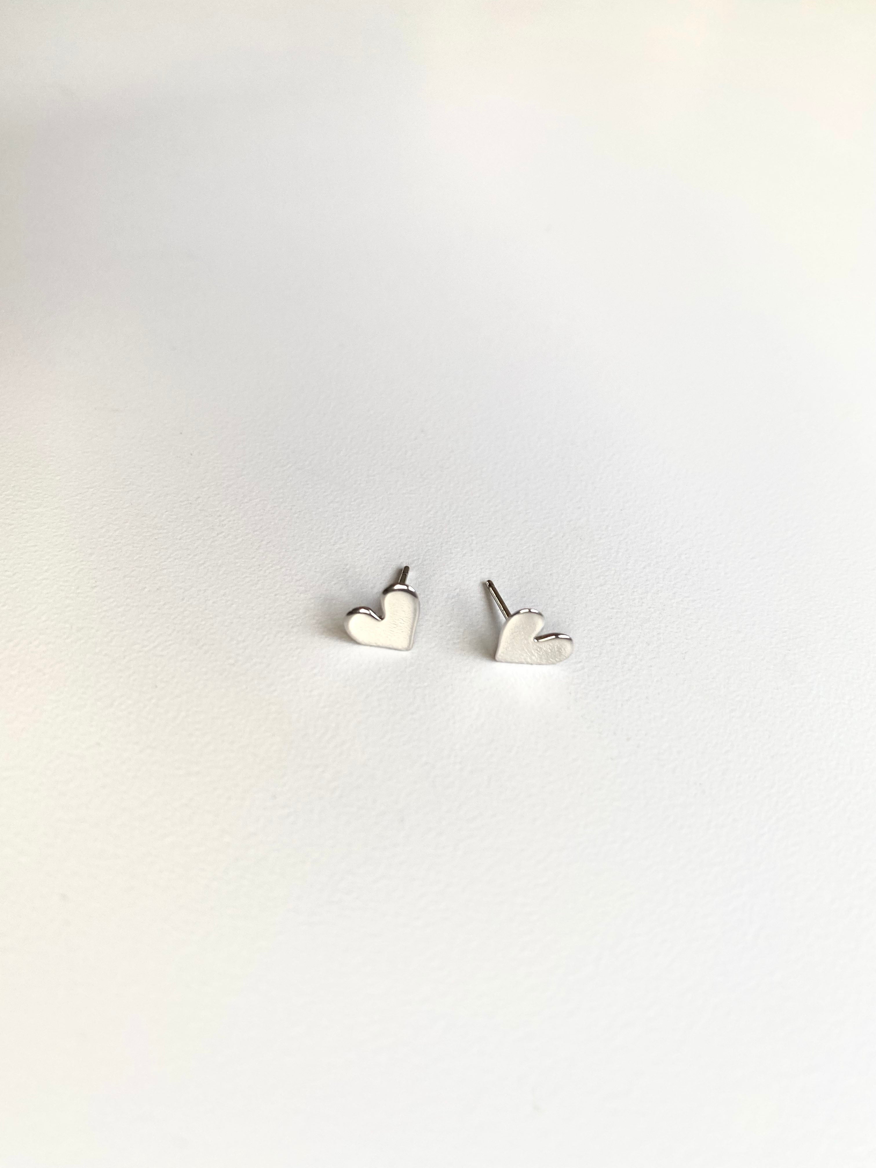 Heart Eva Earrings - Cuevas Closet - Jewelry